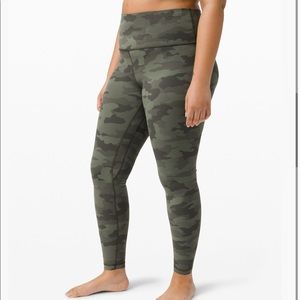 Camo Align HR Pant 28”